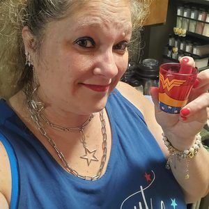 Meet your Posher, Christy